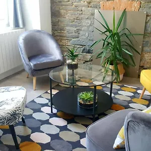appartement-t3-60-m-avec-2-chambres-et-ascenseur-cur-de-ville.inbrittany.com/