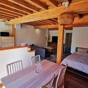 cosy-wood.hotels-rhonealpes.com/