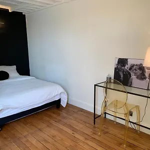 superbe-appartement-tour-eiffel.fr-paris.fr/
